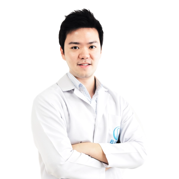 ทันตแพทย์ ณัฐพงษ์ อุดมลาภธรรม