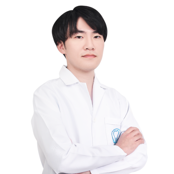 ทพ. ฌาน์ฤทธิ์ จิโรจน์วณิชชากร DDS.,